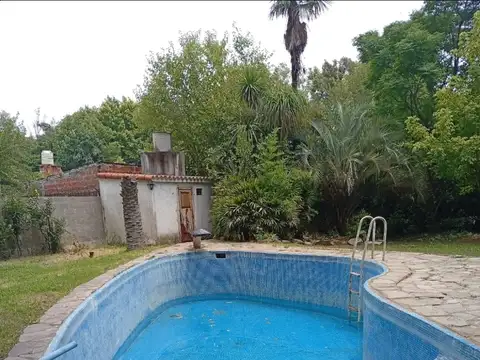 CASA QUINTA EN VENTA DE 3 AMBIENTES EN DEL VISO, B° EL PINAR (RESIDENCIAL)