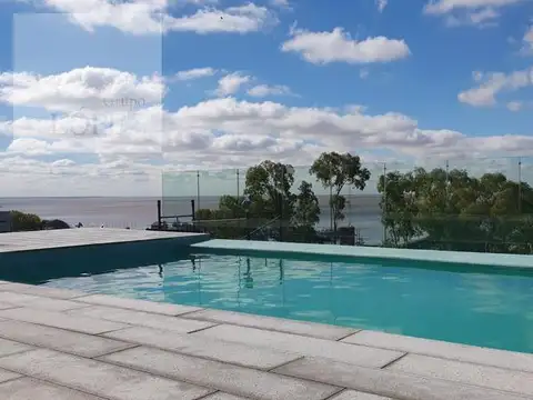 Olivos Bay, Solis al 2300