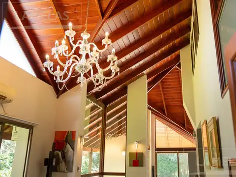 Casa en Venta de 4 dormitorios