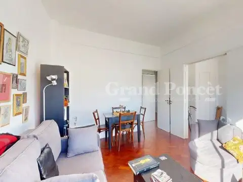 Departamento en Venta 70 años
