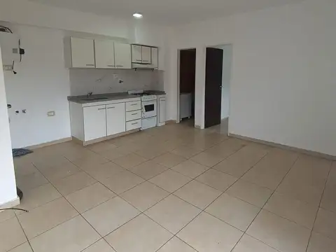 Departamento en Alquiler en Martin Coronado, $ 700.000