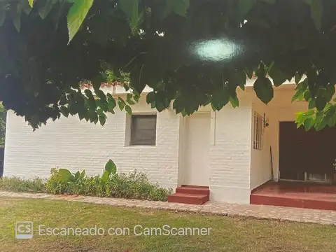 Casa 3 ambientes con 1 baño