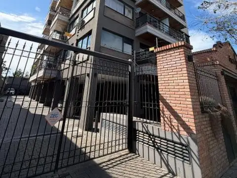 HERMOSO DEPARTAMENTO EN VENTA - 2 AMBIENTES EN SPAZIO POLO