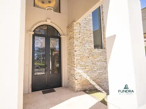 Casa en Venta en Haras Santa Maria, USD 479.000