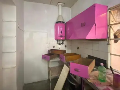 VENTA - INMUEBLE COMERCIAL C/GALPON Y C/LOCAL