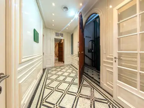 Depto Tipo Casa 16 ambientes con 3 baños