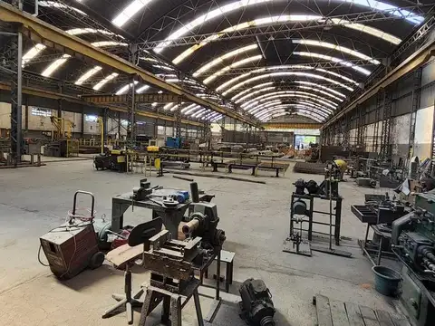 Galpon en Venta en Villa Dominico, USD 1.700.000