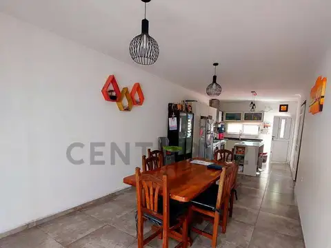 Pje 169 2000, Piso 0