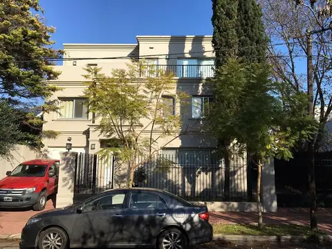 CASA EN VENTA EN MARTINEZ