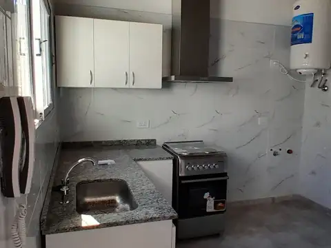 Depto Tipo Casa Monoambiente con 1 baño