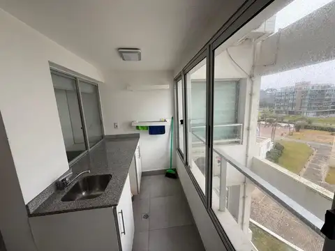 Departamento 4 ambientes con 3 baños