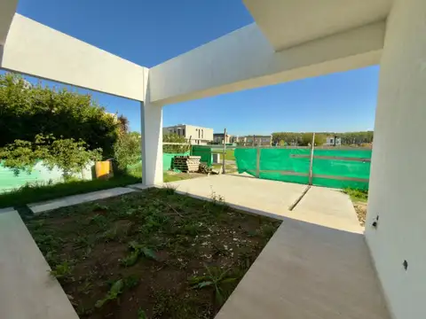 Casa en Venta en La Alameda, USD 229.000