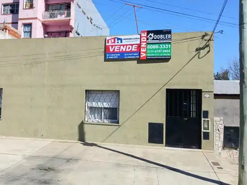 Venta casa 4 amb con quincho, pileta y galpón