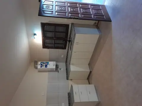 Casa 10 ambientes con 3 baños