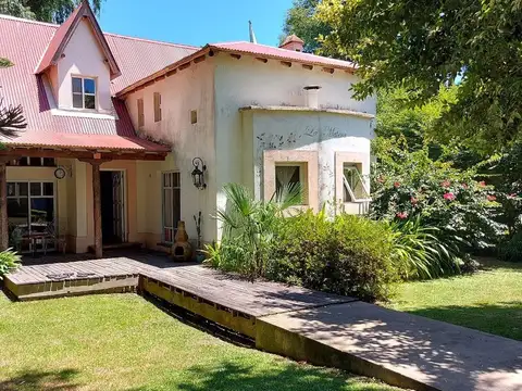 ISLA SANTA MONICA 1600