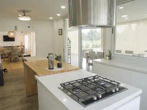 Casa en Alquiler al Este