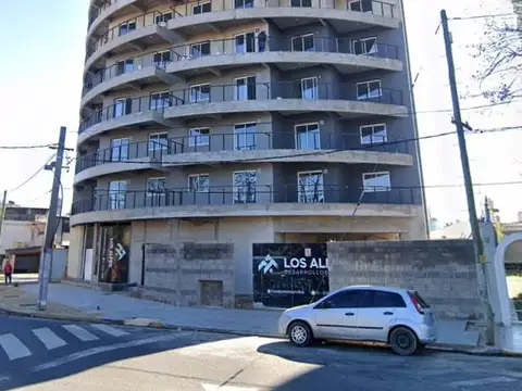 Asamblea 4200, Piso 5