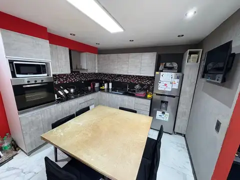 Depto Tipo Casa en Venta de 3 dormitorios
