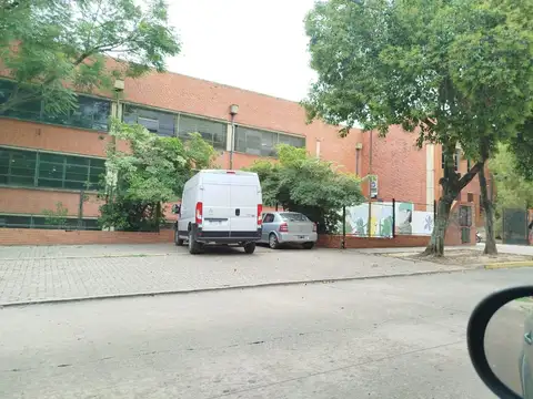 Casa en Venta 4 Ambientes con PH Independiente en Campana