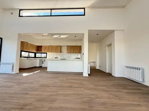 Casa en Venta en Funes, USD 520.000