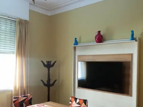 Temporario, tres ambientes , todo incluido excelente ubicaci