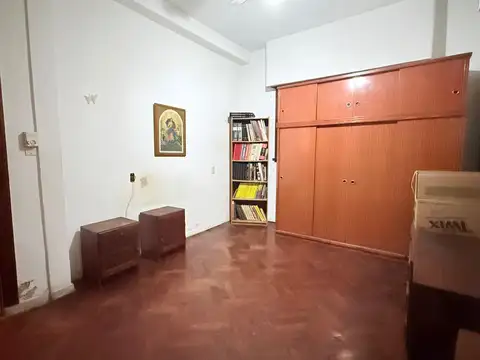 VENDE PH MULTIFAMILIAR LOMAS DEL MIRADOR