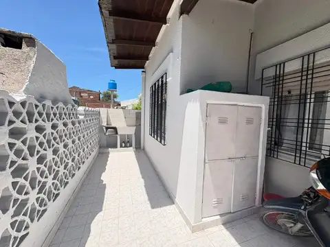 Depto Tipo Casa en Venta 46 años