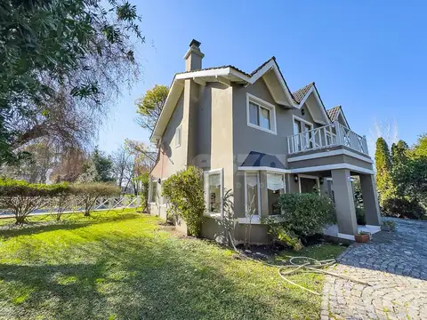 Casa en Venta de 4 dormitorios