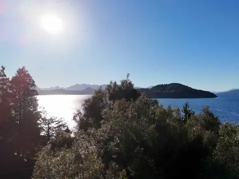 Monoambiente con vista al lago  - km 6