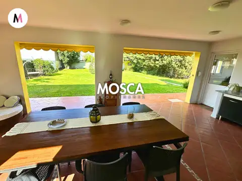 Casa en Venta al Este