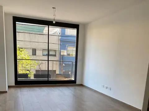 Departamento en Alquiler en Villa Crespo, $ 650.000