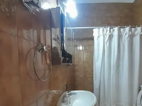 Depto Tipo Casa en Venta 45 años