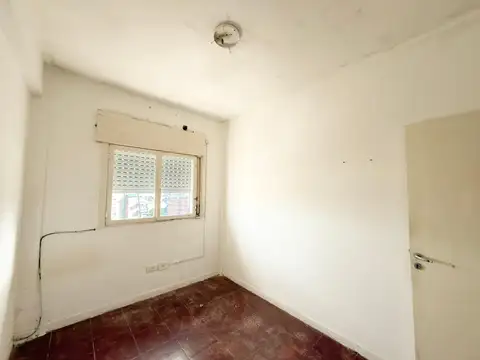 Departamento 4 ambientes con 1 baño
