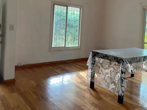 Casa en Alquiler de 3 dormitorios