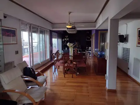 Departamento en Alquiler de 4 ambientes