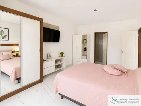 Casa 4 ambientes con 3 baños