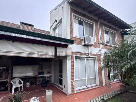 Casa en Venta en Avellaneda, USD 215.000