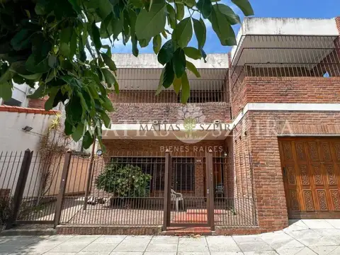 Venta Casa 5 ambientes en Haedo