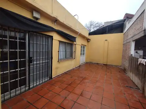 Casa, Vta, 3 Amb - Quincho - Parrilla - Cochera