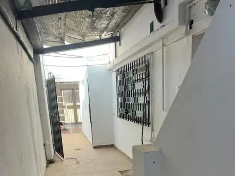 Casa en Alquiler en Las Delicias, $ 450.000