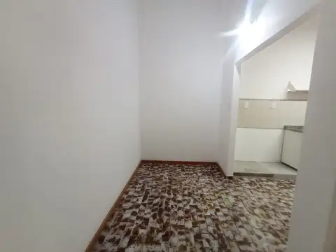 Depto Tipo Casa en Alquiler en Carapachay, $ 600.000