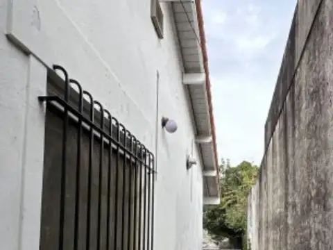 Casa en Venta en Temperley, USD 89.900