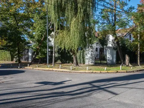 Casa - Troncos Del Talar - venta
