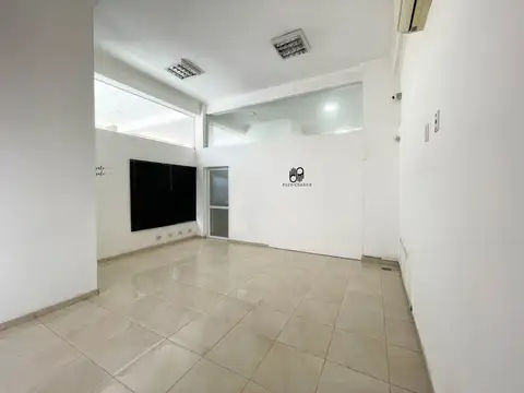 Venta | Importante Inmueble :Oficinas, Residencia y Proyecto en Altura