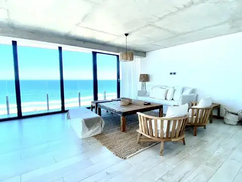 Departamento 4 ambientes con 4 baños