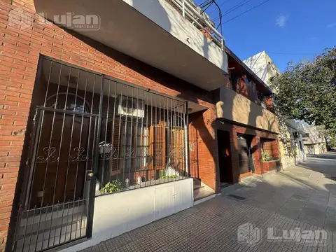 Venta dpto 2 ambs con 2 patios Fonrouge 600