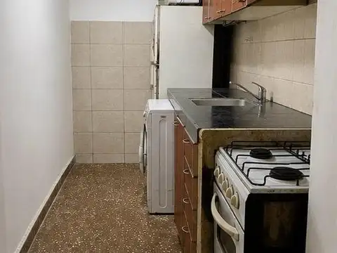 Depto Tipo Casa en Venta en Nueva Pompeya, USD 120.000