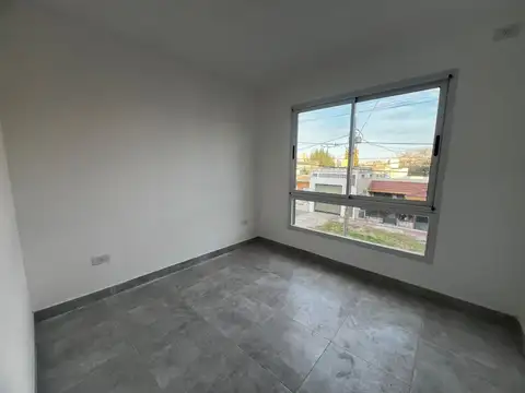 VENTA DEPARTAMENTO 2 AMB - LANUS