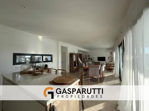 Casa en Venta al Suroeste