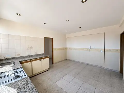 Departamento en Alquiler con 1 cocheras